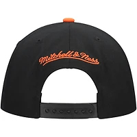 Men's Mitchell & Ness Black/Orange Oregon State Beavers 2-Tone 2.0 Snapback Hat