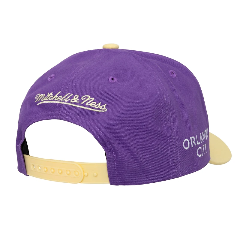 Casquette snapback Mitchell & Ness Orlando City SC Brushed Off Pro Crown pour homme, couleur crème
