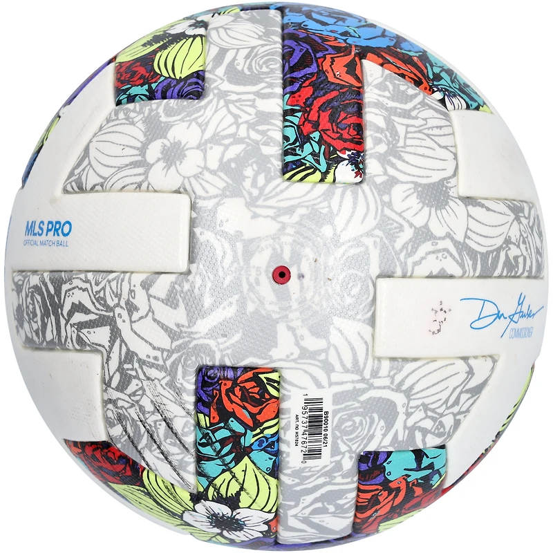 Ballon de football utilisé lors du match de l'Orlando City SC lors de la saison 2022 de la MLS