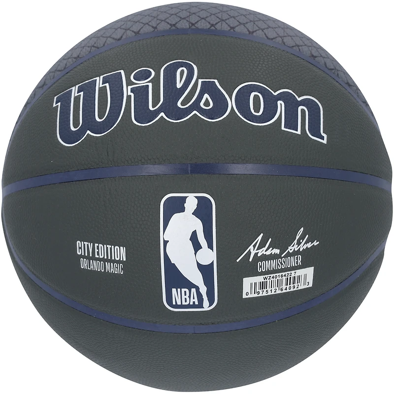 Ballon de basket-ball de collection dédicacé par Anthony Black Orlando Magic Black Wilson City Edition
