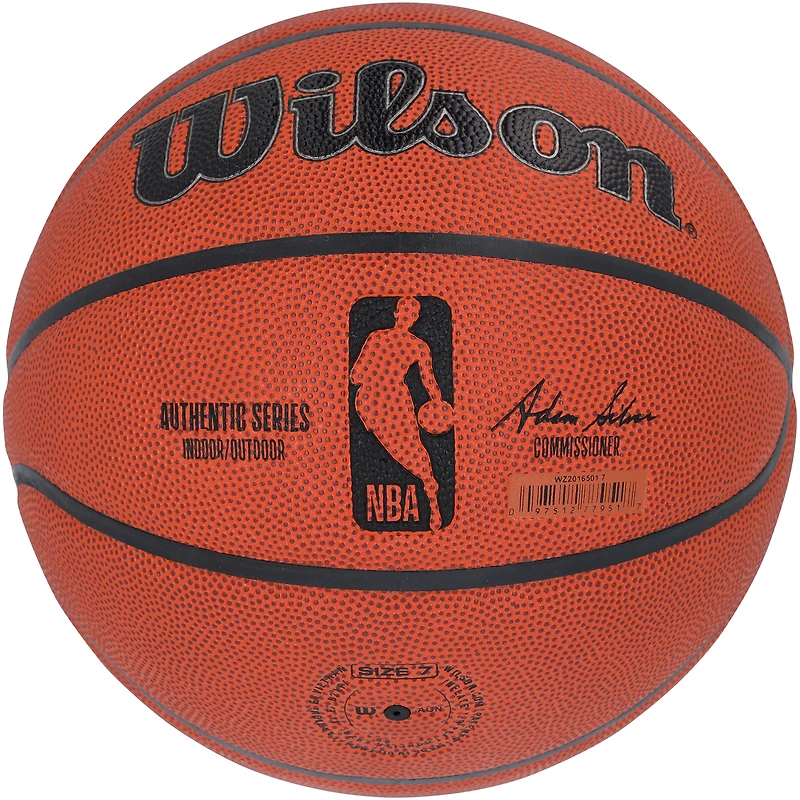 Ballon de basket-ball intérieur/extérieur Wilson Authentic Series autographié par Dwight Howard Orlando Magic