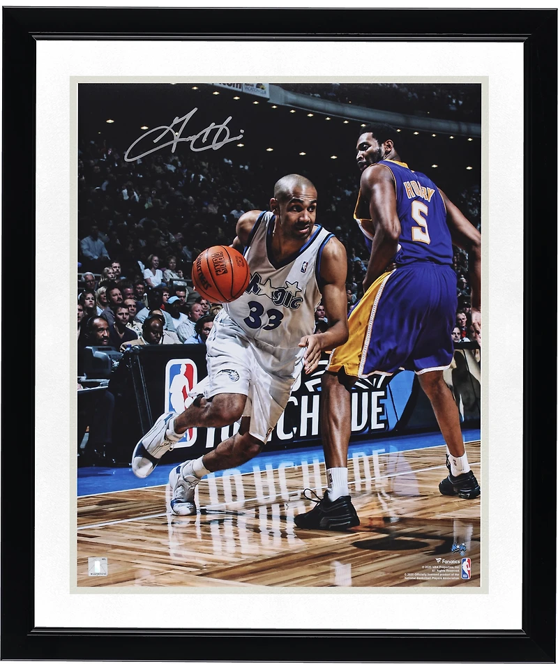 Photo autographiée de Grant Hill (Orlando Magic) - 40,6 x 50,8 cm (16 x 20 pouces) - Pénétration vers le panier