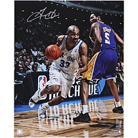 Photo autographiée de Grant Hill (Orlando Magic) - 40,6 x 50,8 cm (16 x 20 pouces) - Pénétration vers le panier