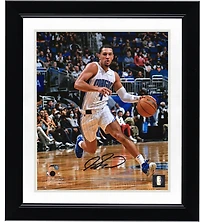 Photographie autographiée de 8'' x 10'' de Jalen Suggs en train de dribbler en maillot blanc des Orlando Magic