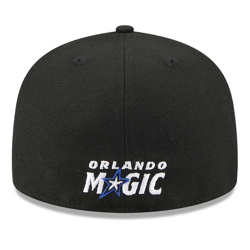 Casquette ajustée New Era 59FIFTY pour homme, blanche et noire, Orlando Magic, saison NBA 2025, modèle Tip Off Split Panel.