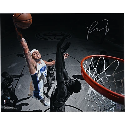 Photographie autographiée de 16" x 20" de Paolo Banchero lors du match Dunk contre Brooklyn Nets entre le Magic d'Orlando et les Nets de Brooklyn
