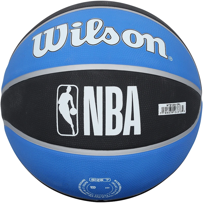 Ballon de basket-ball hommage Wilson autographié par Paolo Banchero, Orlando Magic.