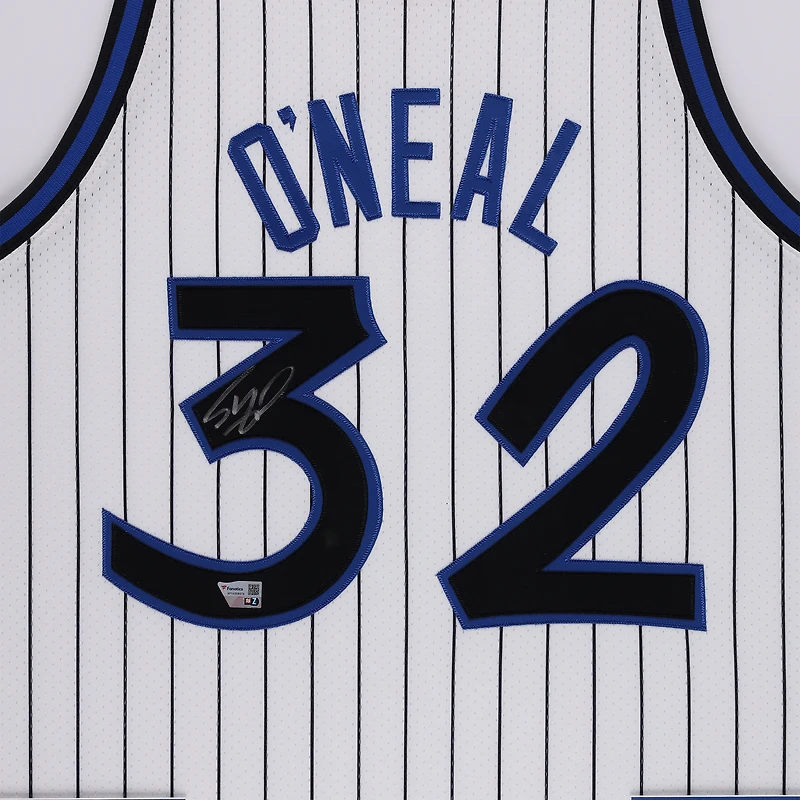 Maillot authentique Mitchell & Ness autographié par Shaquille O'Neal Orlando Magic SM Deluxe encadré blanc 1993