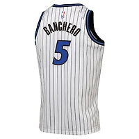 Maillot de joueur Nike Paolo Banchero blanc des Orlando Magic Swingman pour jeune