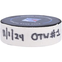 Rondelle de but utilisée par Adam Gaudette pour le match des Sénateurs d'Ottawa contre les Rangers de New York le 1er novembre 2024