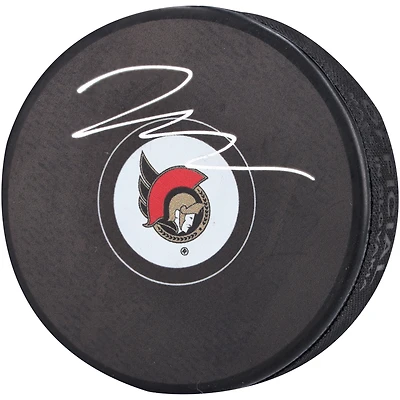 Jake Sanderson Rondelle de hockey autographiée des Sénateurs d'Ottawa