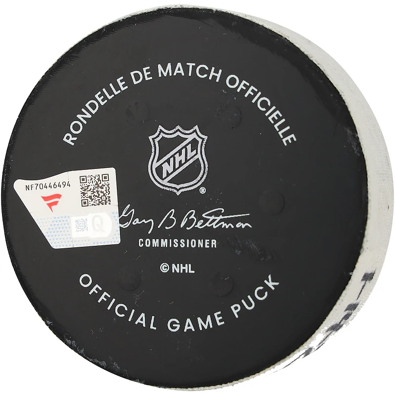 Rondelle de but utilisée par Jake Sanderson des Sénateurs d'Ottawa contre les Rangers de New York le 14 janvier 2026