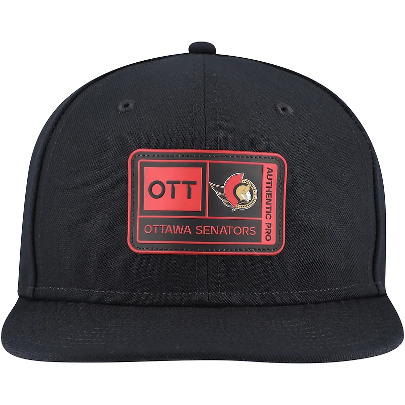 Casquette Snapback authentique noire pour camp d'entraînement des Sénateurs d'Ottawa Fanatics pour hommes