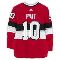 Maillot rouge adidas n° 10 des Sénateurs d'Ottawa porté par Tom Pyatt lors de l'entraînement contre les Canadiens de Montréal le 16 décembre 2017 - Classique NHL100 - Porté pendant l'échauffement