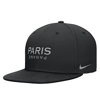 Men's Nike Black Paris Saint-Germain Pro Snapback Hat