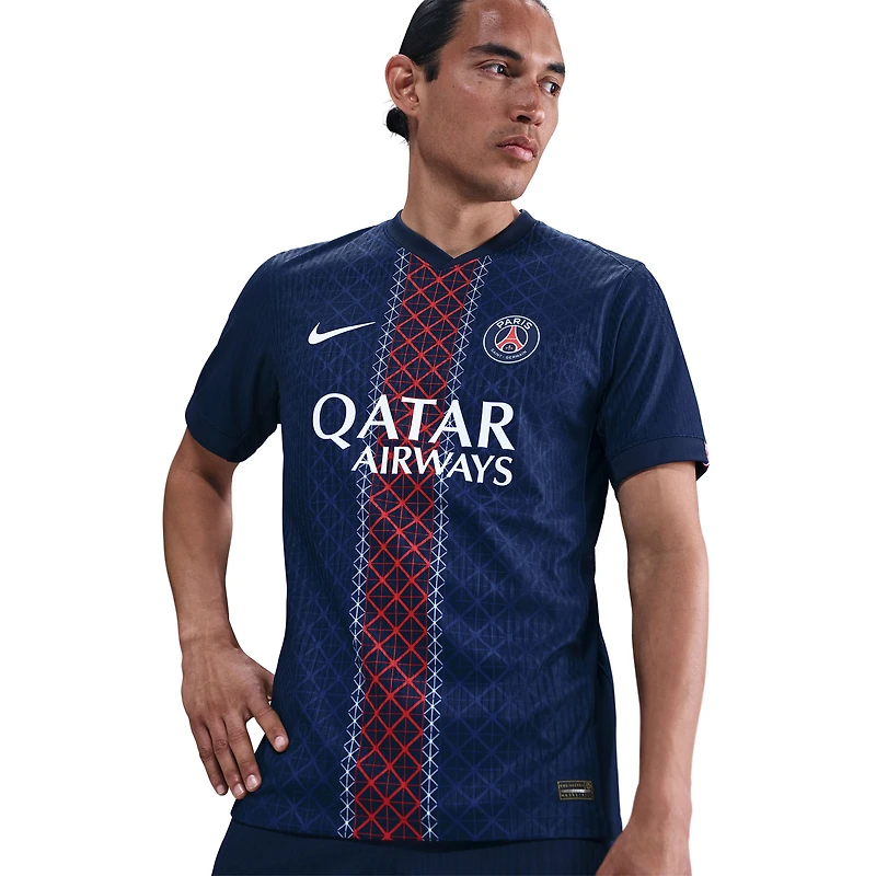 Maillot authentique domicile Nike Paris Saint-Germain bleu marine 2025/26 pour homme