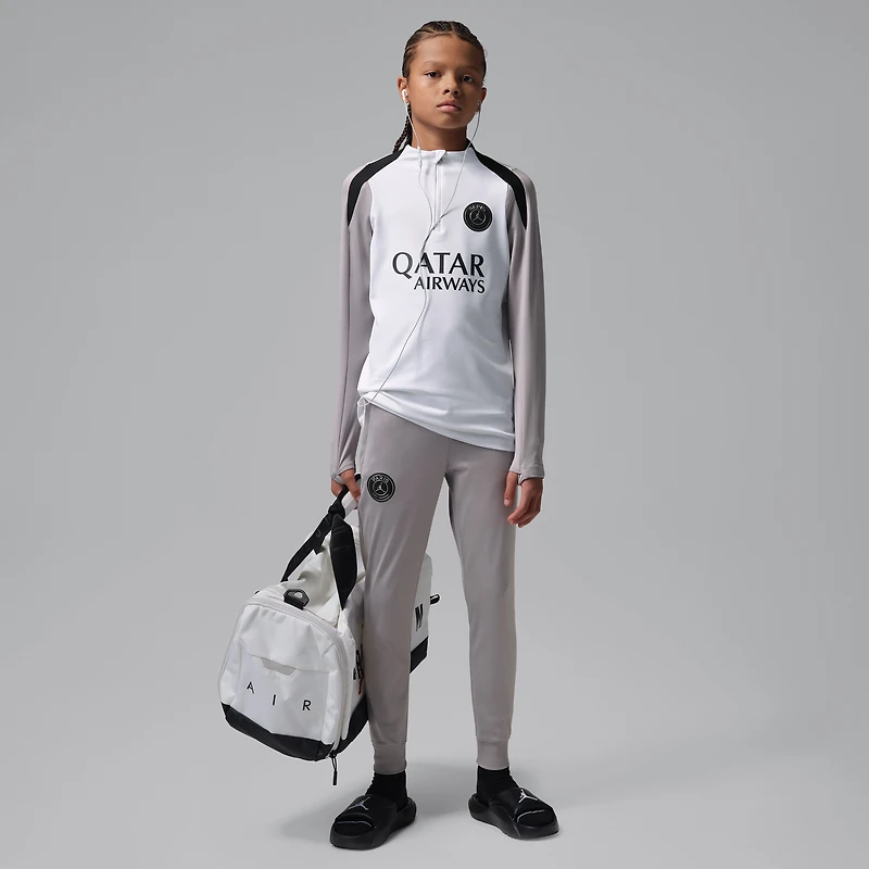 Haut Jordan Brand blanc Paris Saint-Germain Strike Drill à col zippé et manches longues pour enfant