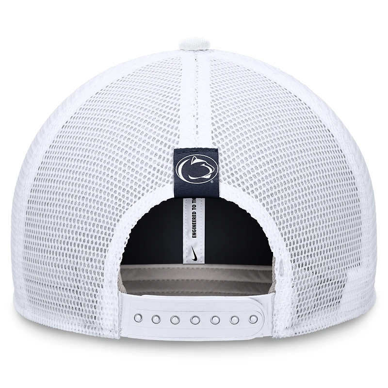 Casquette ajustable Nike Penn State Nittany Lions Local Rise Trucker pour hommes, gris/blanc