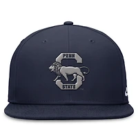 Casquette ajustée Nike Penn State Nittany Lions Legacy True pour hommes, bleu marine