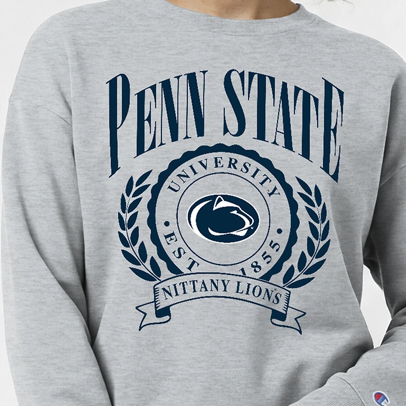 Sweat-shirt à col rond Powerblend gris chiné pour femme, orné du logo académique des Penn State Nittany Lions de Champion.