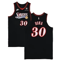 Maillot noir Hardwood Classic porté par Adem Bona (Philadelphia 76ers) lors du match n° 30 contre les Indiana Pacers le 10 avril 2026 - Taille 52+6