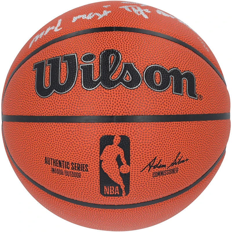 Ballon de basket-ball d'intérieur/extérieur Wilson Authentic Series dédicacé par Allen Iverson, Julius « Dr. J » Erving et Tyrese Maxey des Philadelphia 76ers, avec plusieurs surnoms