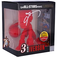 Figurine autographiée de 6 pouces de la variante Red Chase des Philadelphia 76ers d'Allen Iverson