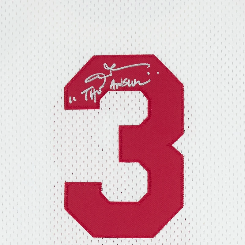 Maillot authentique autographié par Allen Iverson des Philadelphia 76ers, Mitchell & Ness, blanc/rouge, 2003-04, avec inscription « The Answer ».
