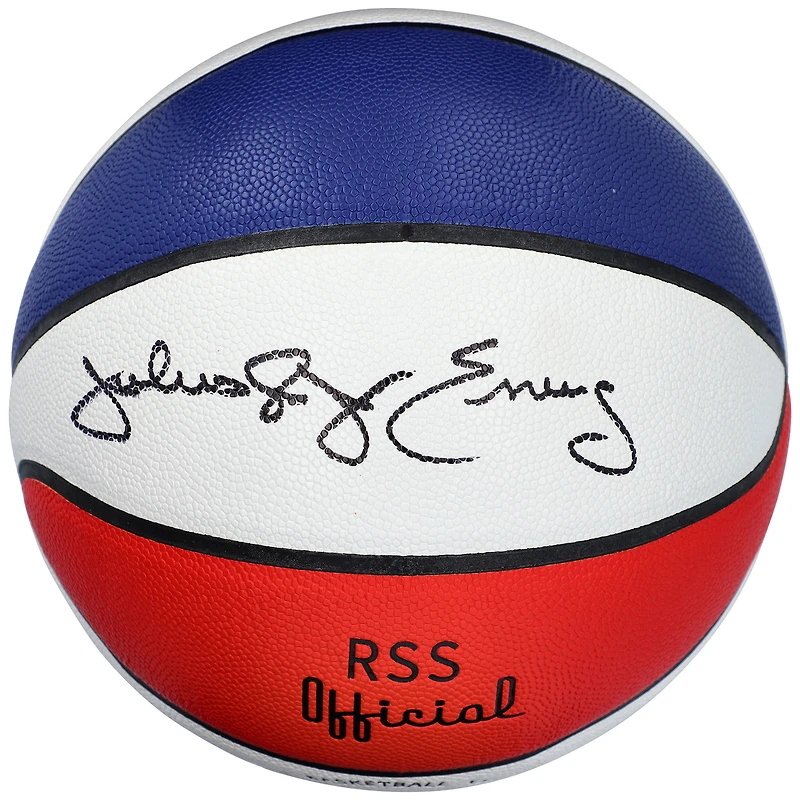 Ballon de basket-ball autographié par Julius Erving des Philadelphia 76ers (Lana Sports, American Basketball Association)