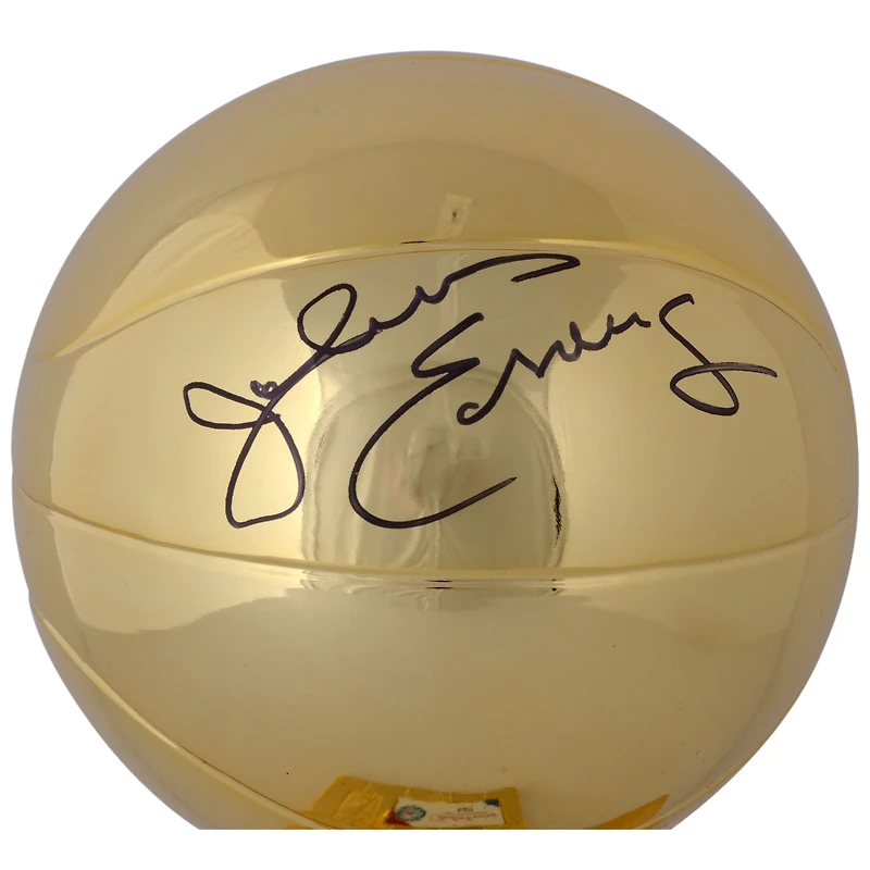 Réplique du trophée Larry O'Brien, champion des finales NBA, autographiée par Julius Erving des Philadelphia 76ers, avec plaque sublimée