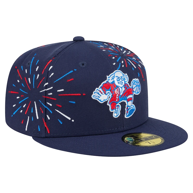 Casquette ajustée 59FIFTY Americana Fireworks des Philadelphia 76ers pour homme New Era bleu marine