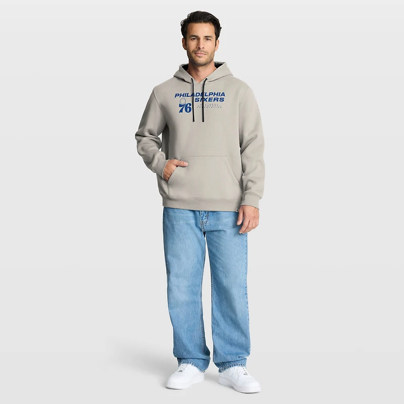 Sweat à capuche premium blanc cassé pour homme, collection Crossover des Philadelphia 76ers, avec logo Blocked Shot