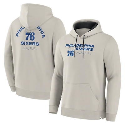 Sweat à capuche premium blanc cassé pour homme, collection Crossover des Philadelphia 76ers, avec logo Blocked Shot