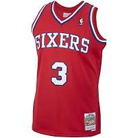 Maillot Mitchell & Ness Allen Iverson rouge pour homme Philadelphia 76ers 2002/03 Hardwood Classics Swingman