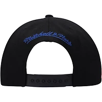 Casquette Snapback noire Mitchell & Ness Philadelphia 76ers Side Core 2.0 pour hommes