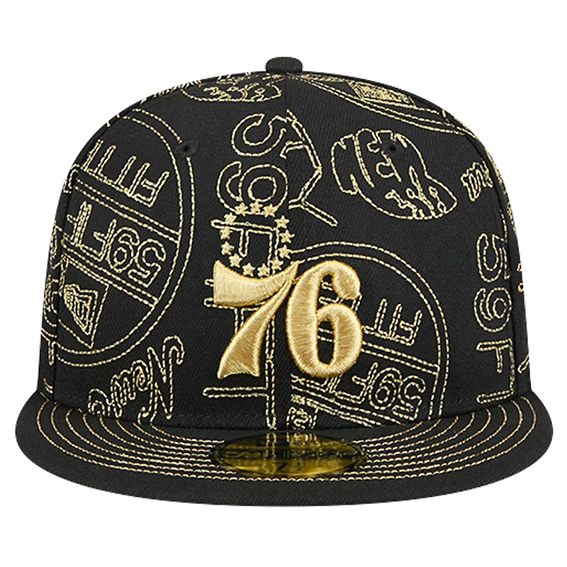 Casquette ajustée au pochoir à imprimé intégral New Era pour hommes des Philadelphia 76ers 59FIFTY Day Allover noire