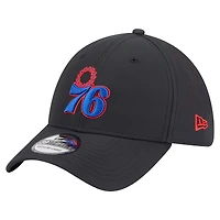 Casquette New Era noire Philadelphia 76ers Night 39THIRTY Flex pour homme