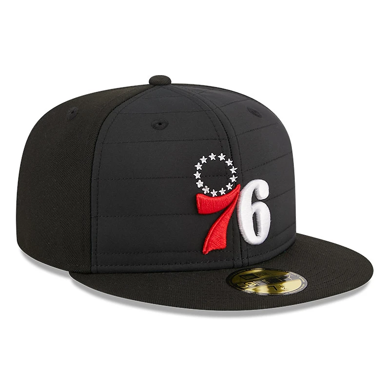 Casquette ajustée 59FIFTY matelassée noire Philadelphia 76ers New Era pour hommes