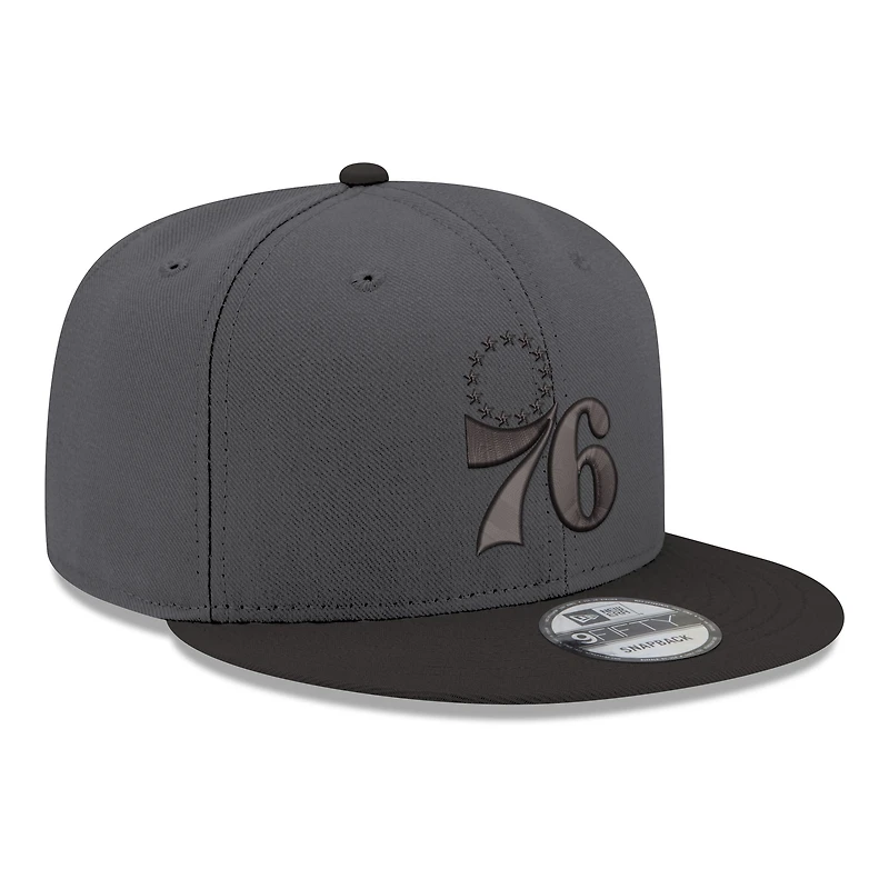 Men's New Era Gray/Black Philadelphia 76ers Logo 2-Tone 9FIFTY Snapback Hat
