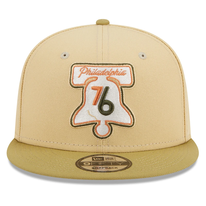 Casquette Snapback Repreve 9FIFTY New Era pour hommes, beige/marron clair, Philadelphia 76ers Green Collection