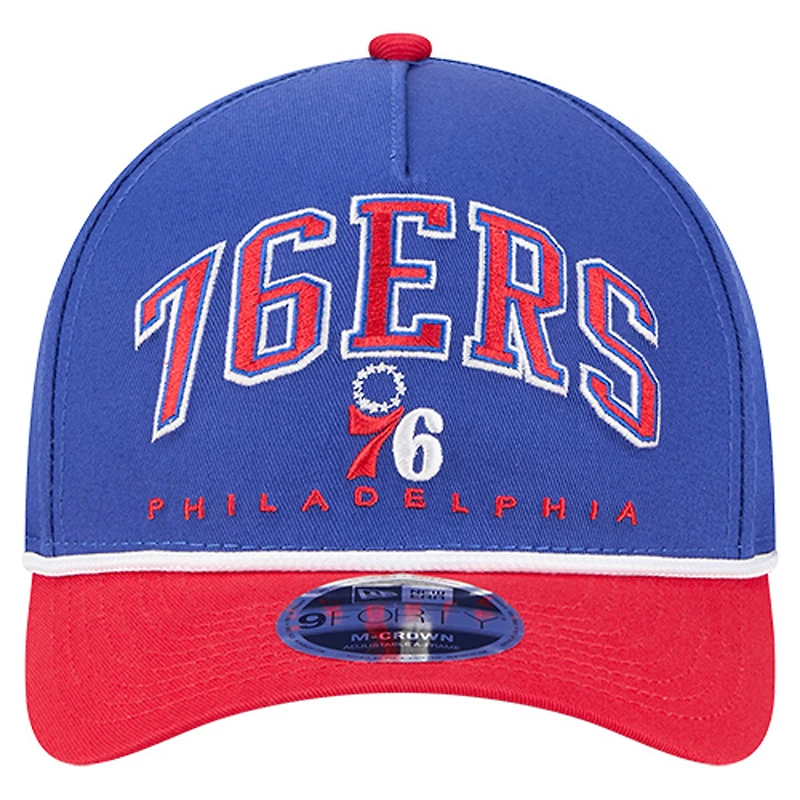 Casquette ajustable New Era Royal Philadelphia 76ers Bold Arch COOLERA 9FORTY A-Frame M-Crown pour homme