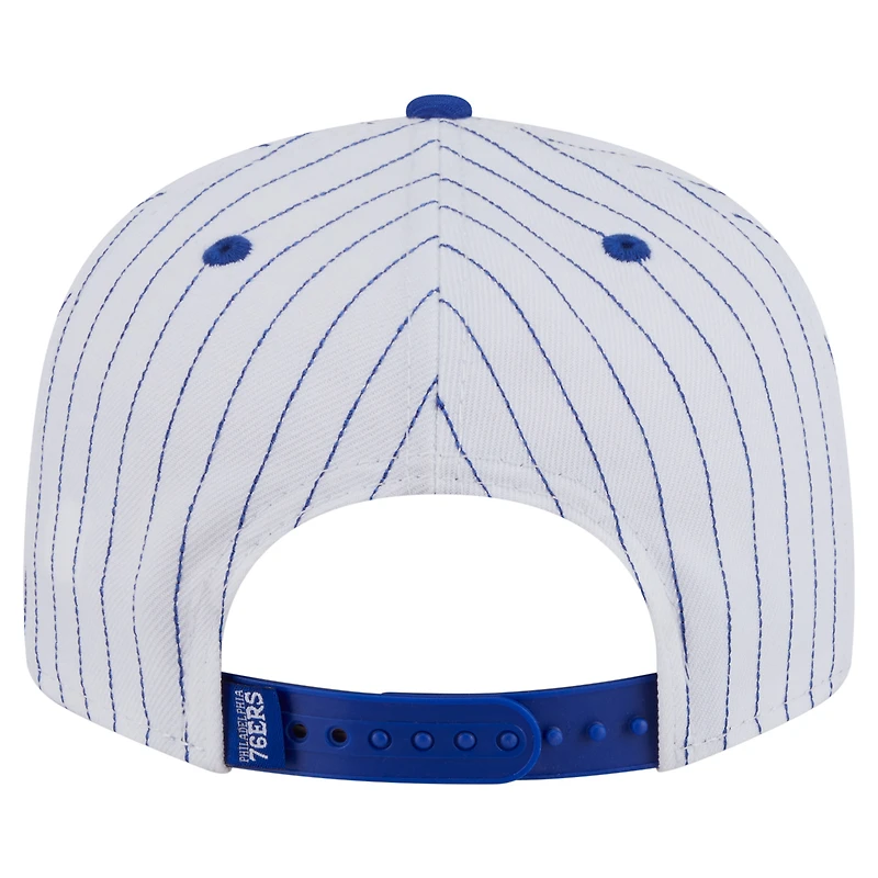 Casquette snapback New Era blanche à rayures fines 9FIFTY Philadelphia 76ers pour homme