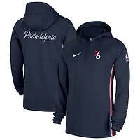 Veste à capuche Nike Philadelphia 76ers City édition Remix authentique bleu marine pour homme, 2025/26, fermeture éclair au quart, technologie Dri-FIT.