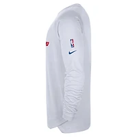 T-shirt de tir à manches longues Nike Philadelphia 76ers 2024/25 City Edition Authentic Pregame Performance pour homme Blanc