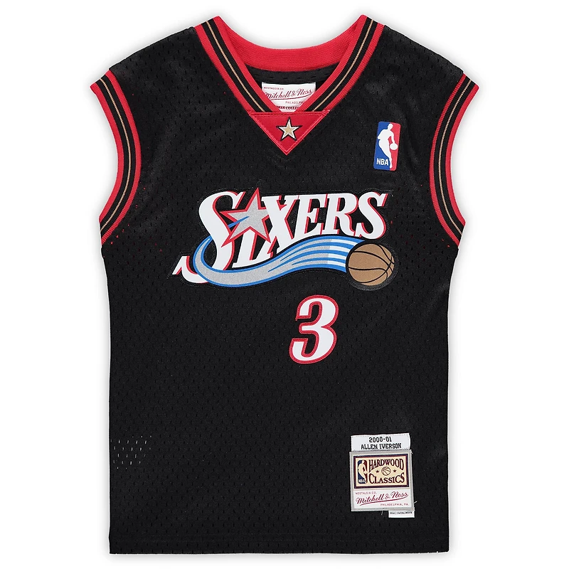 Maillot rétro Mitchell & Ness Allen Iverson noir des Philadelphia 76ers (saison 2000-2001) pour enfants d'âge préscolaire
