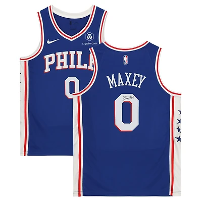 Maillot Nike Swingman Mixtape 2022 de Tyrese Maxey, bleu marine, Philadelphia 76ers, autographié par ce dernier