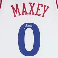 Maillot Nike Swingman City Edition 2024-25 blanc dédicacé par Tyrese Maxey des Philadelphia 76ers