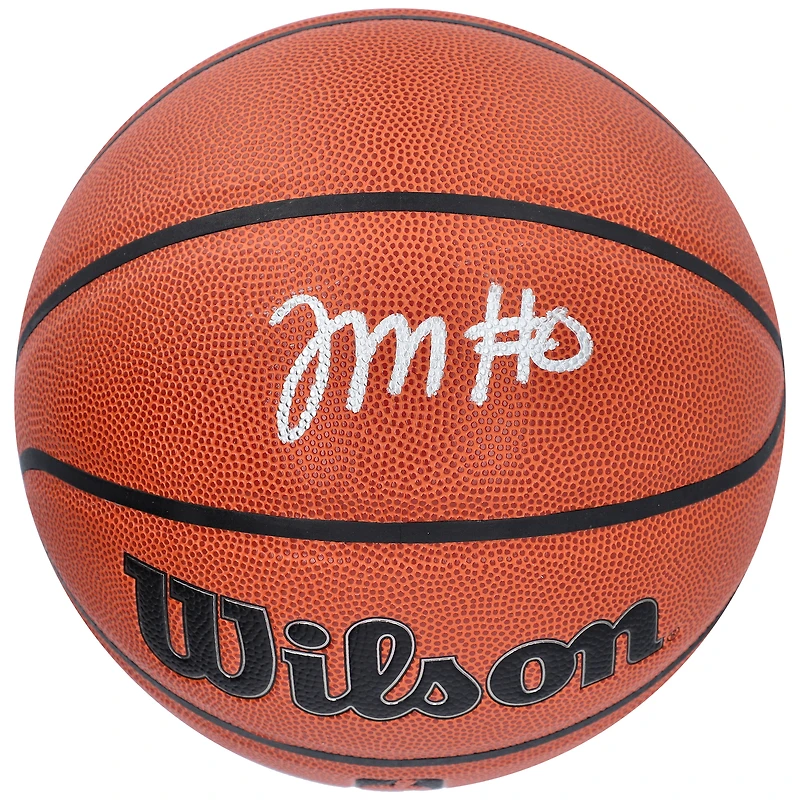 Ballon de basket-ball d'intérieur/extérieur Wilson Authentic Series autographié par Tyrese Maxey des Philadelphia 76ers