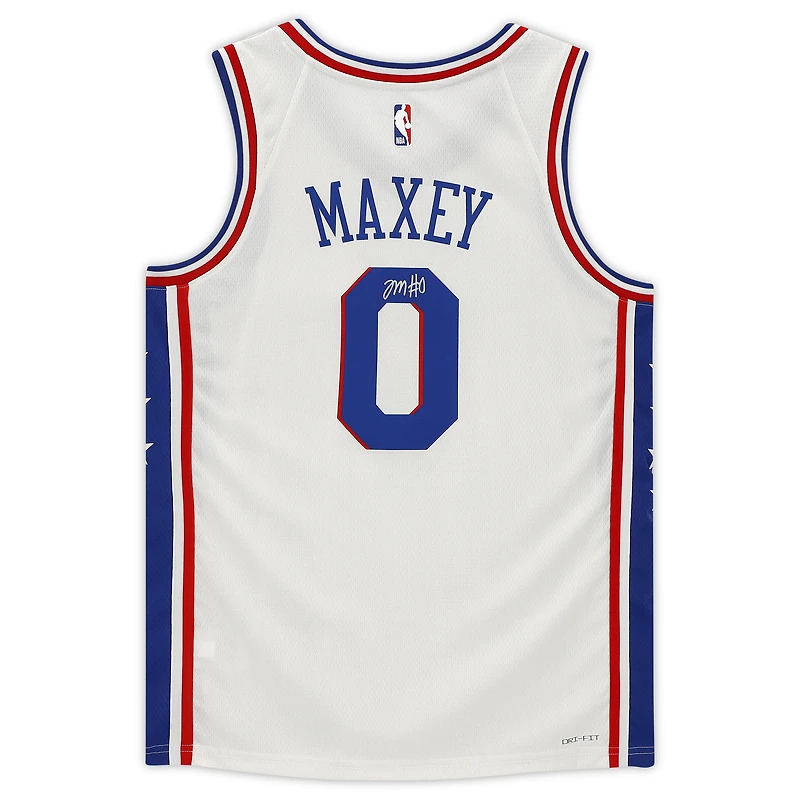 Maillot Nike Swingman 2020-21 Association Edition autographié par Tyrese Maxey White des Philadelphia 76ers