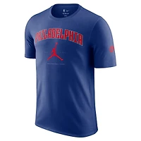 T-shirt unisexe Jordan Brand Royal Philadelphia 76ers Essential Cities